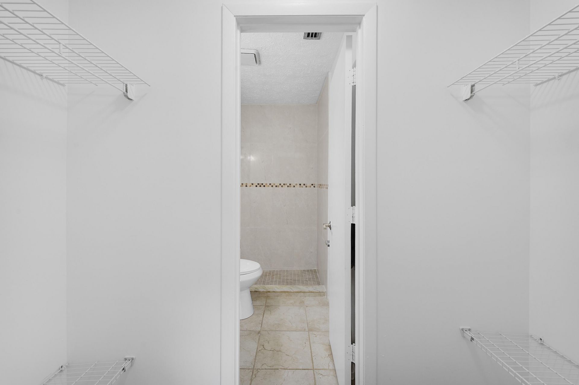 1642 SW Import Drive, Port Saint Lucie, FL 34953 Photo