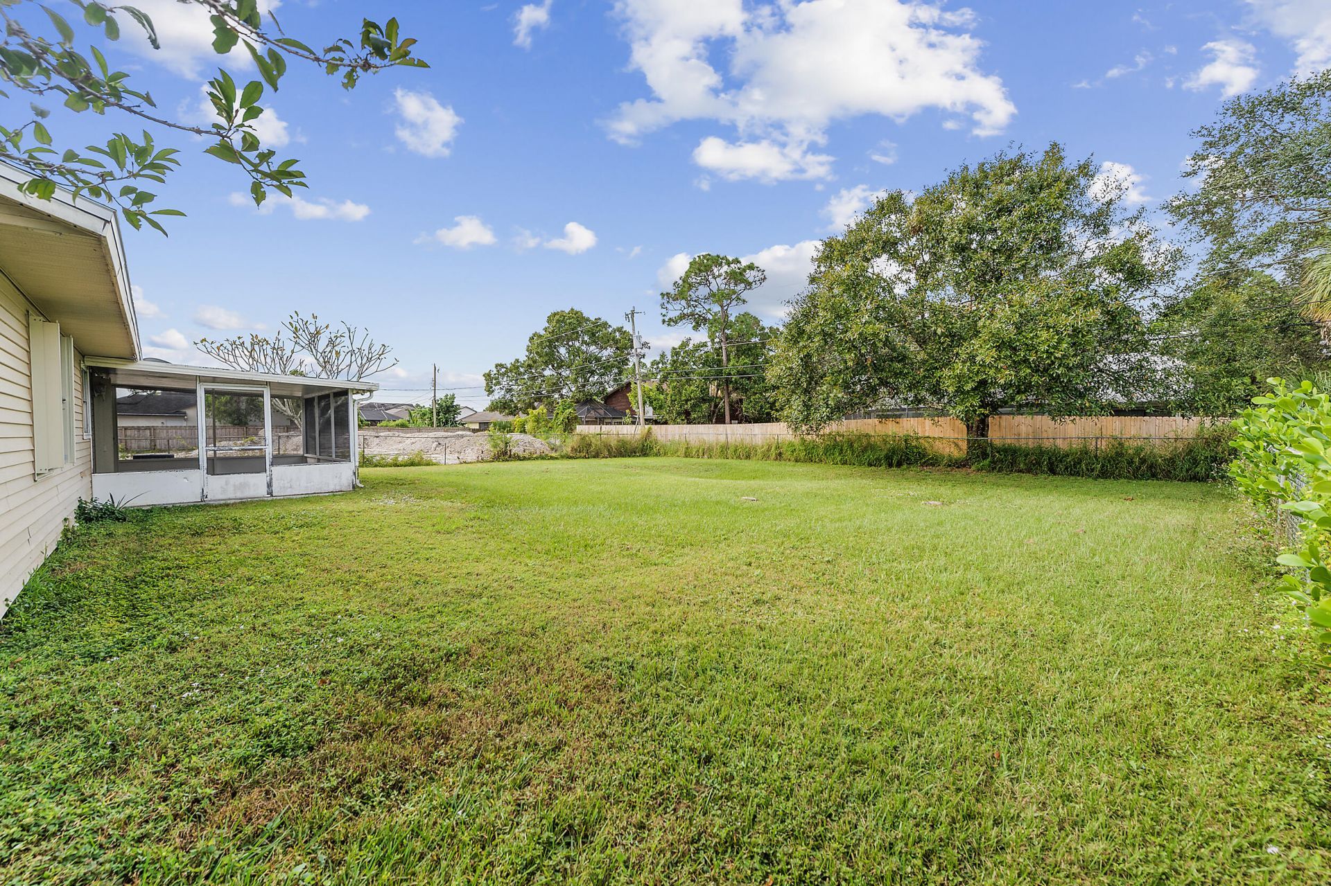 1642 SW Import Drive, Port Saint Lucie, FL 34953 Photo