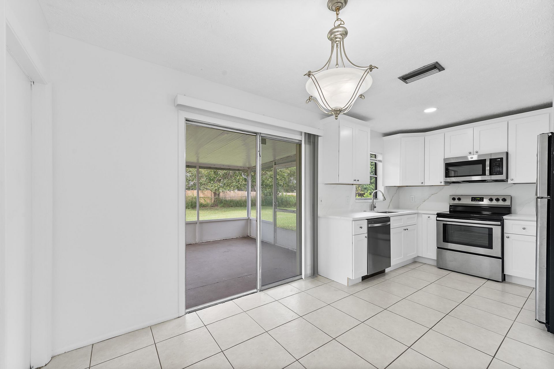 1642 SW Import Drive, Port Saint Lucie, FL 34953 Photo