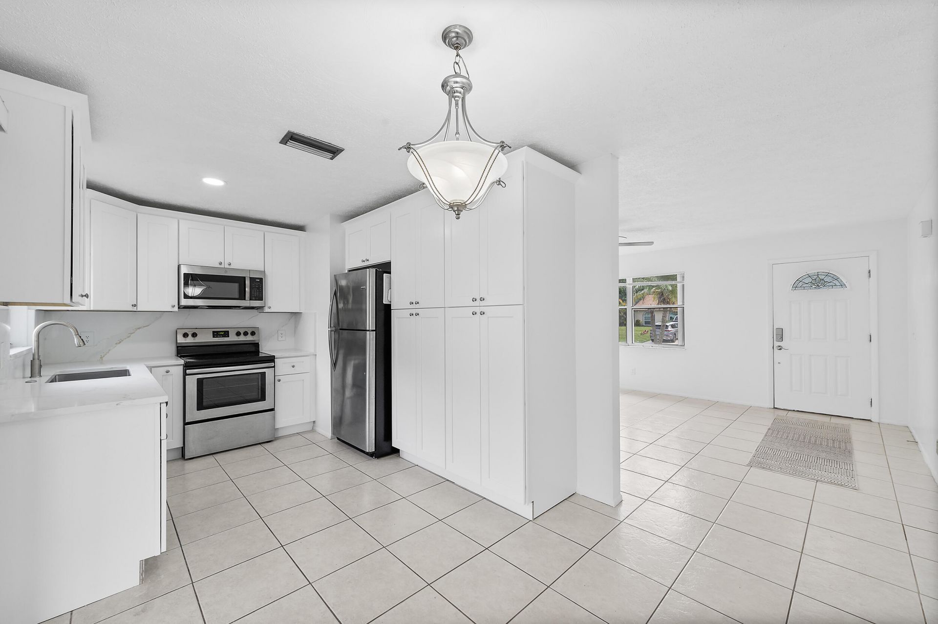 1642 SW Import Drive, Port Saint Lucie, FL 34953 Photo