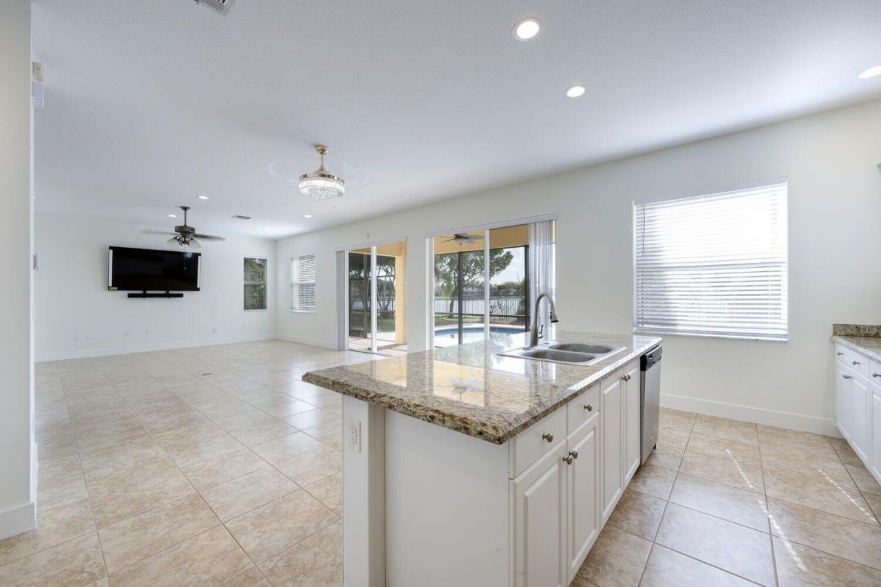 2392 Bellarosa Circle, Royal Palm Beach, FL 33411 Photo