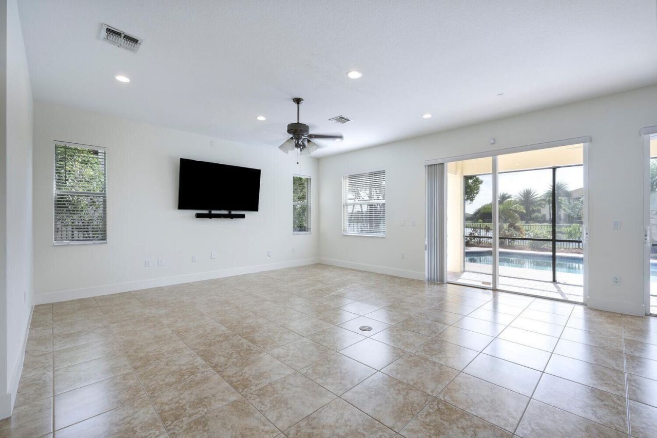 2392 Bellarosa Circle, Royal Palm Beach, FL 33411 Photo