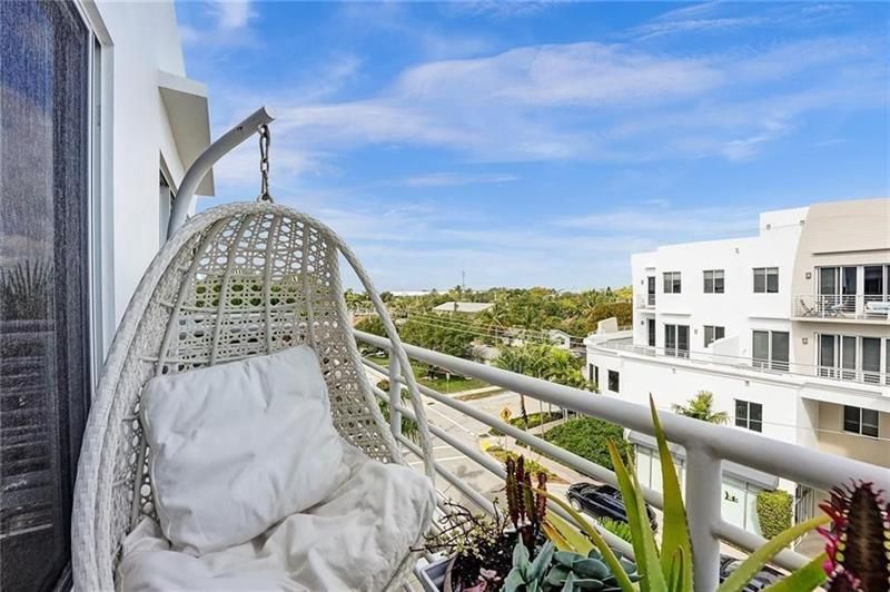 110 SE 2nd Street, Unit 402, Delray Beach, FL 33444 Photo