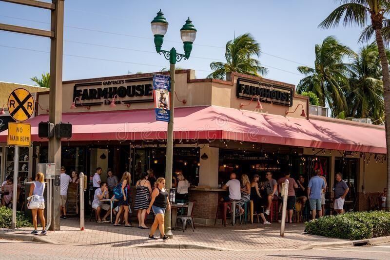 110 SE 2nd Street, Unit 402, Delray Beach, FL 33444 Photo