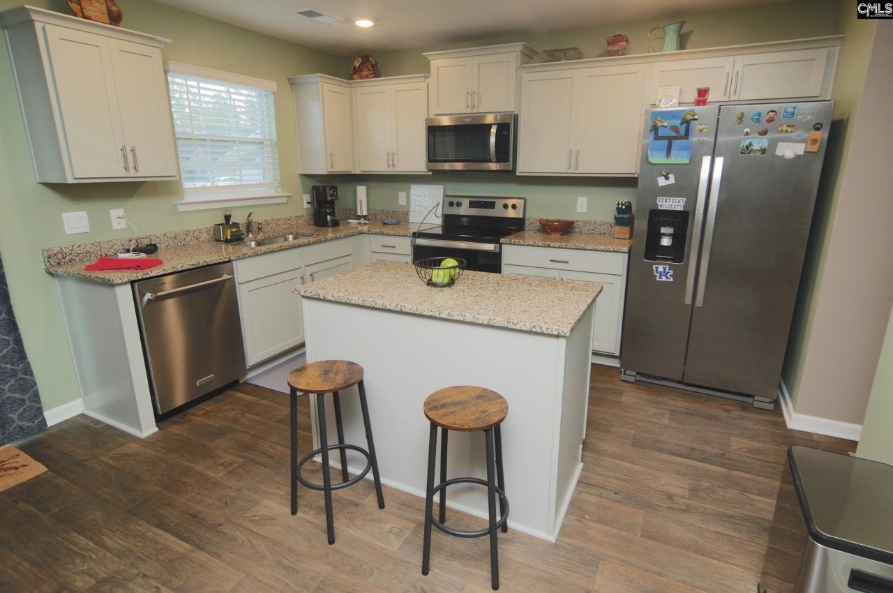 2106 Connor Way Photo 9