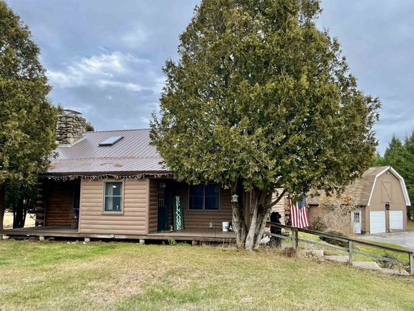 11 Owens Road, Milan, NH 03588