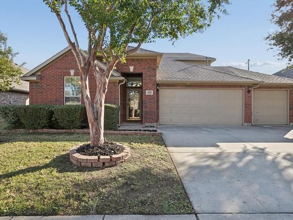 4020 Sprucebark Drive, Fort Worth, TX 76244