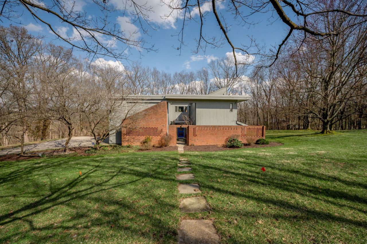 3892 Gloucester Drive, Lexington, KY 40510
