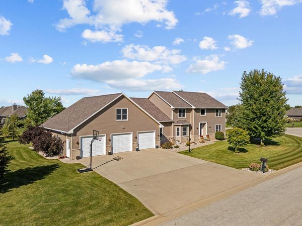 W5071 Cherrywood COURT, Sherwood, WI 54169