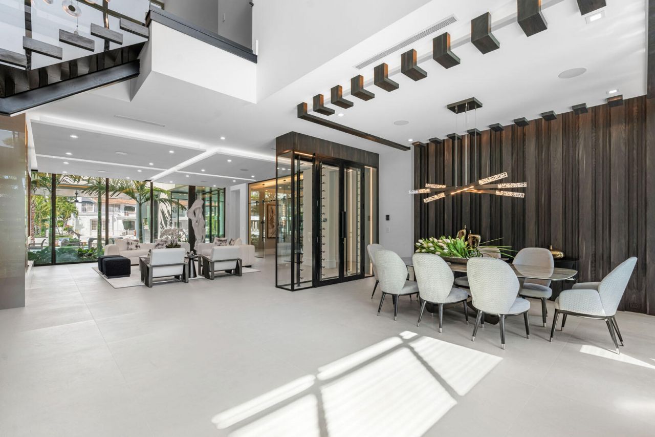 169 W Coconut Palm Road, Boca Raton, FL 33432 Photo