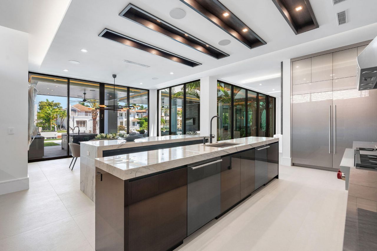 169 W Coconut Palm Road, Boca Raton, FL 33432 Photo