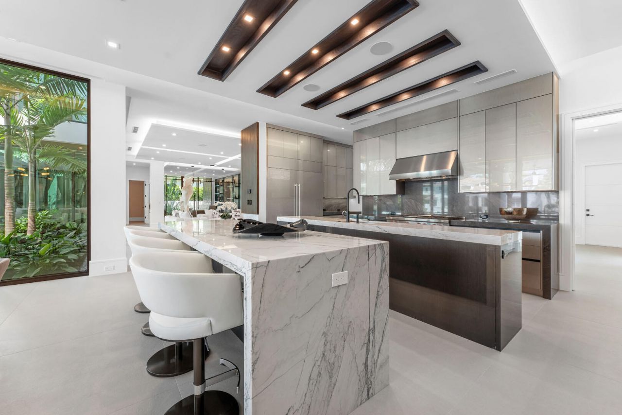 169 W Coconut Palm Road, Boca Raton, FL 33432 Photo