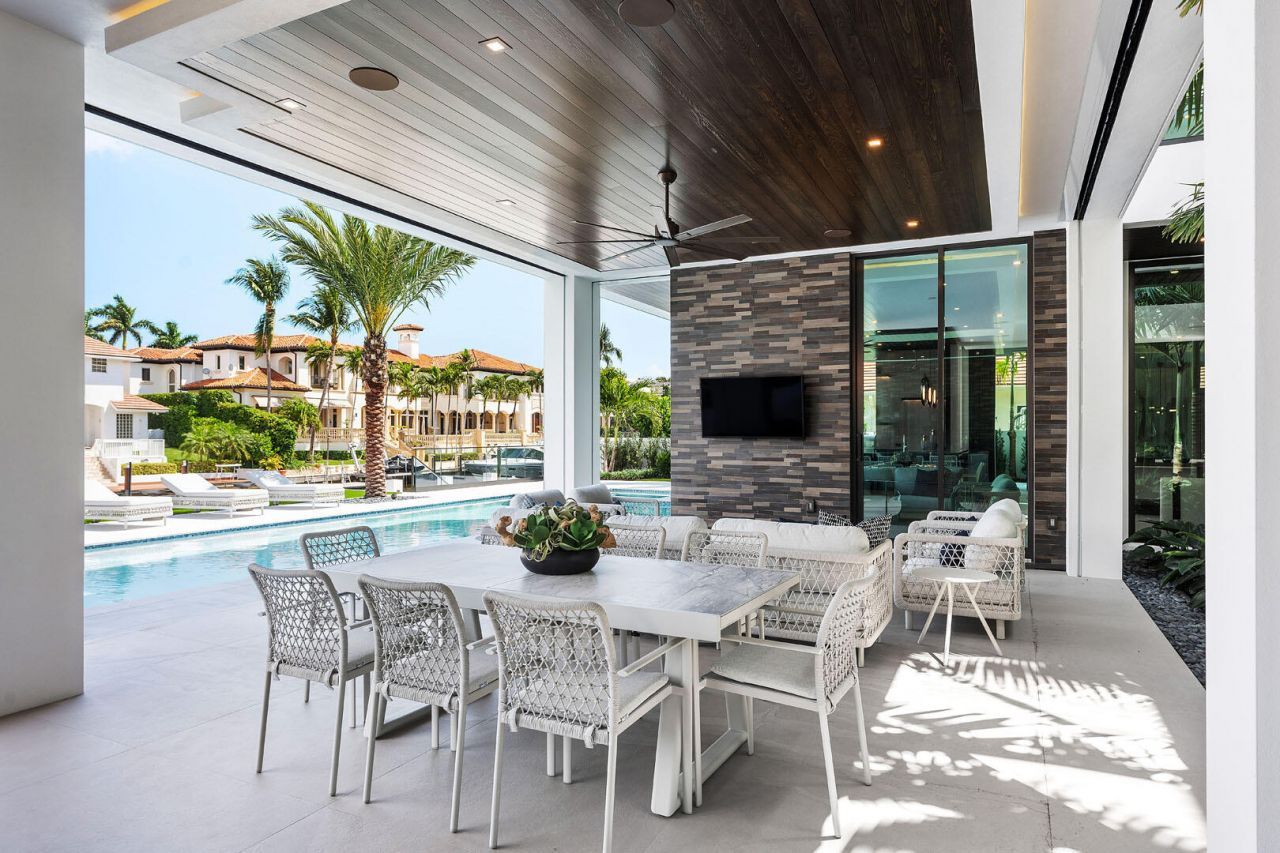 169 W Coconut Palm Road, Boca Raton, FL 33432 Photo