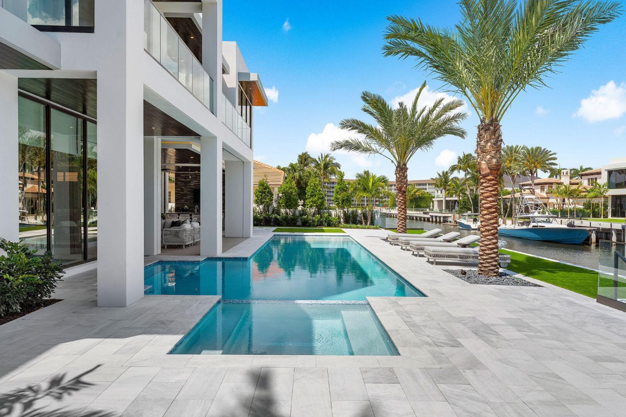 169 W Coconut Palm Road, Boca Raton, FL 33432 Photo