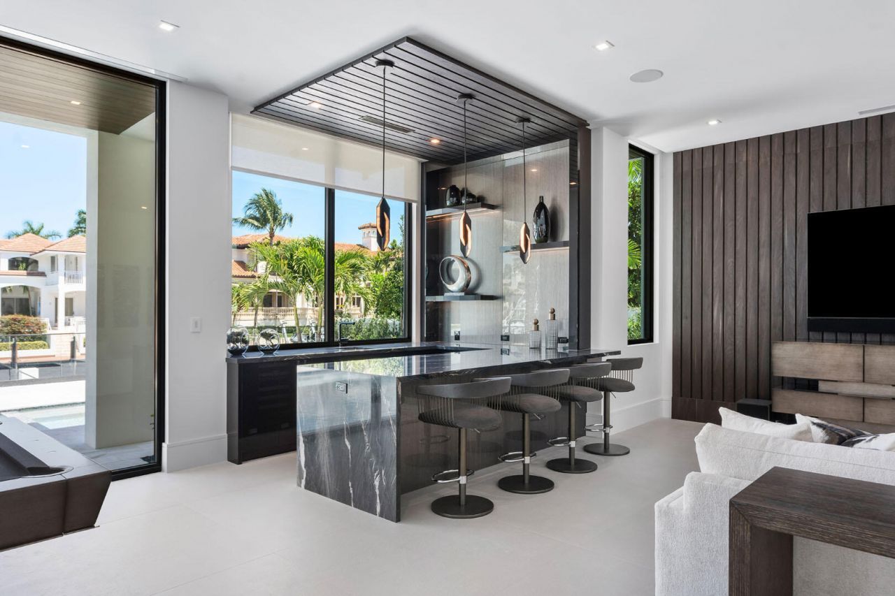 169 W Coconut Palm Road, Boca Raton, FL 33432 Photo