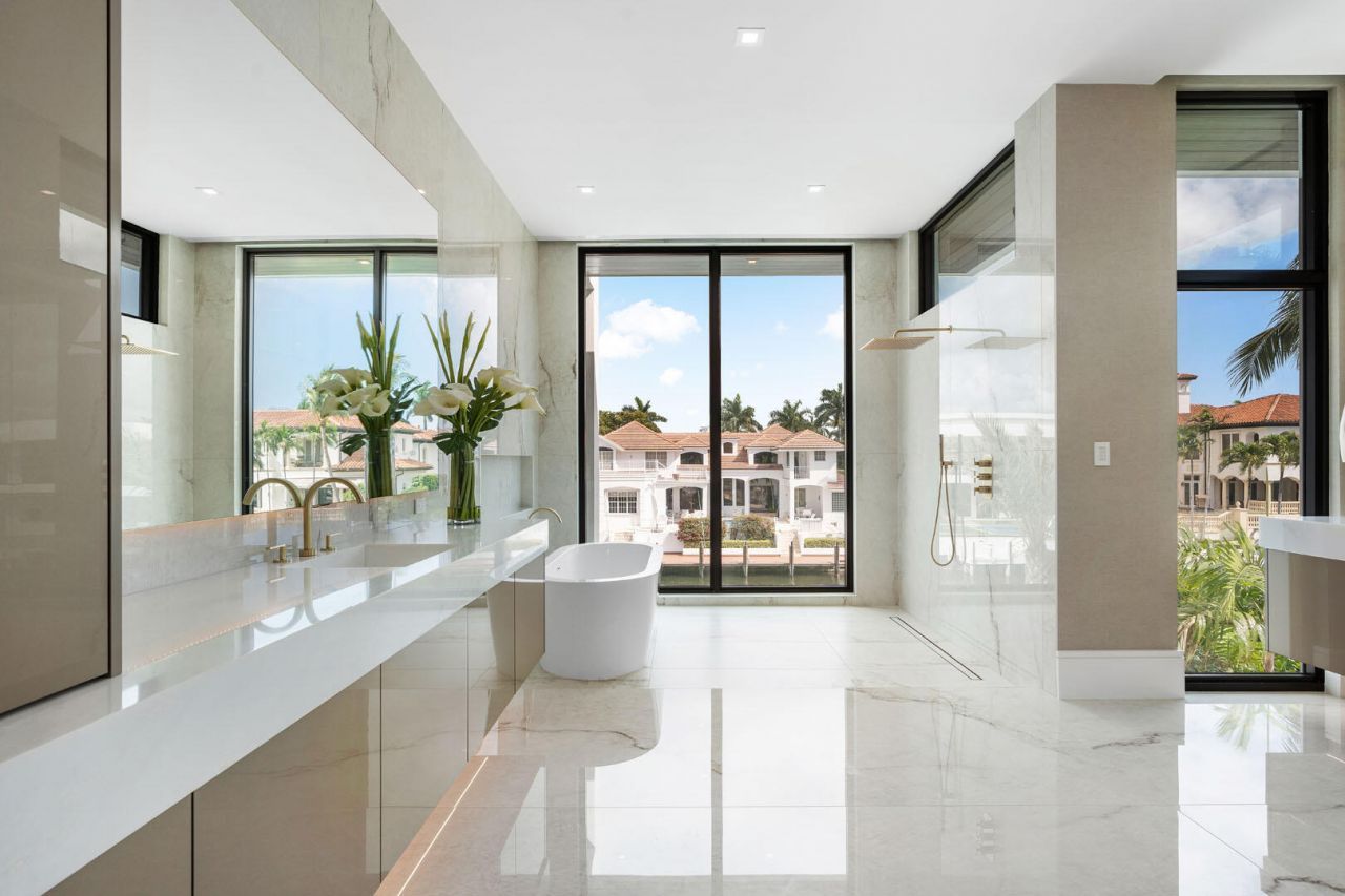 169 W Coconut Palm Road, Boca Raton, FL 33432 Photo