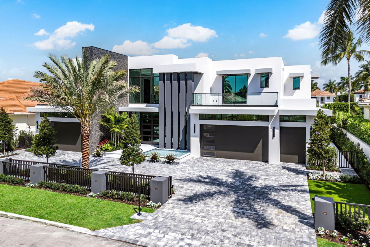 169 W Coconut Palm Road, Boca Raton, FL 33432 Photo