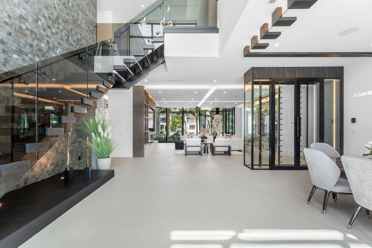 169 W Coconut Palm Road, Boca Raton, FL 33432 Photo