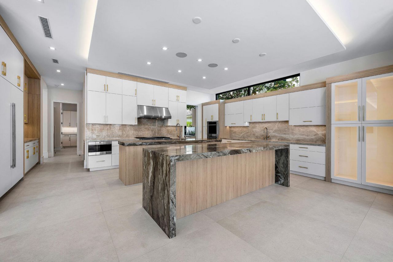 191 W Coconut Palm Road, Boca Raton, FL 33432 Photo