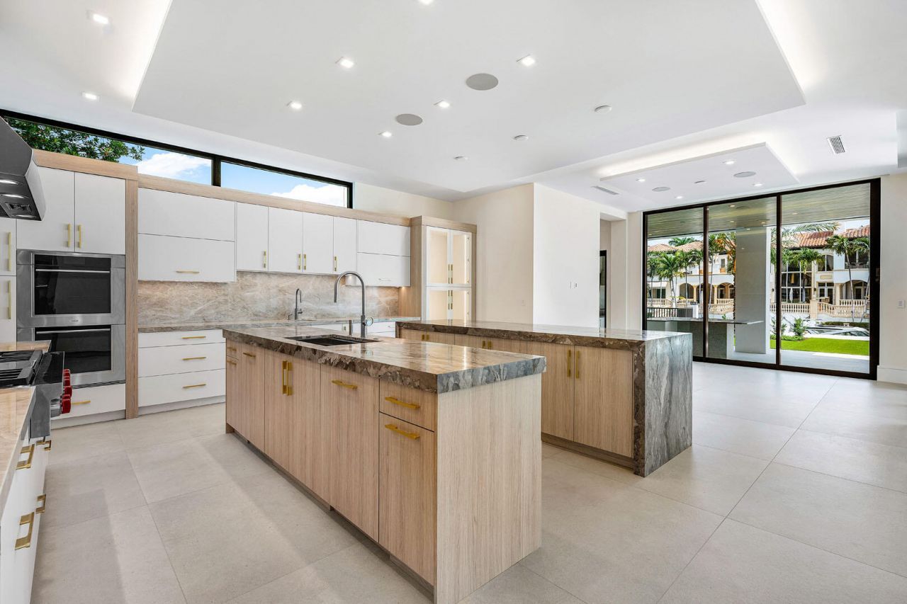 191 W Coconut Palm Road, Boca Raton, FL 33432 Photo