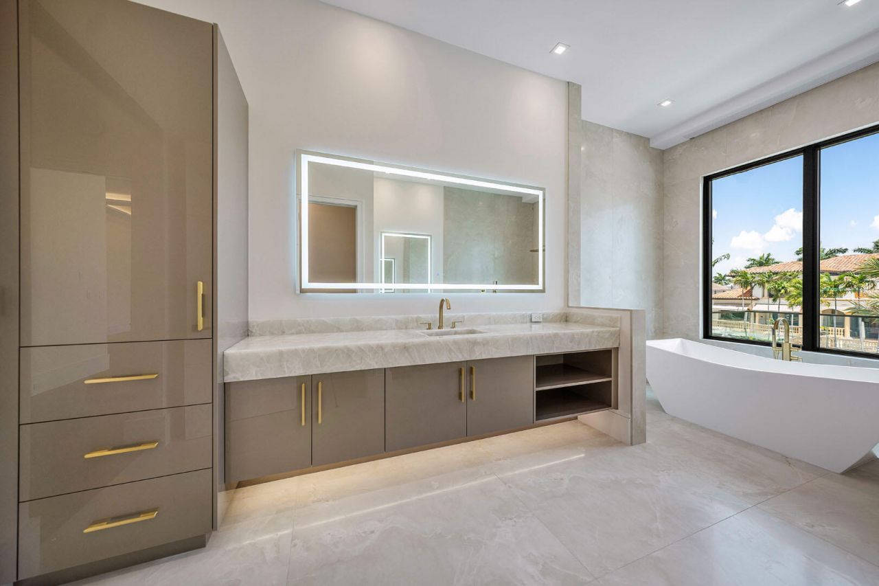 191 W Coconut Palm Road, Boca Raton, FL 33432 Photo