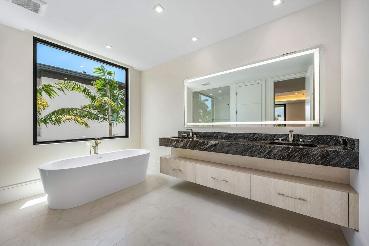 191 W Coconut Palm Road, Boca Raton, FL 33432 Photo