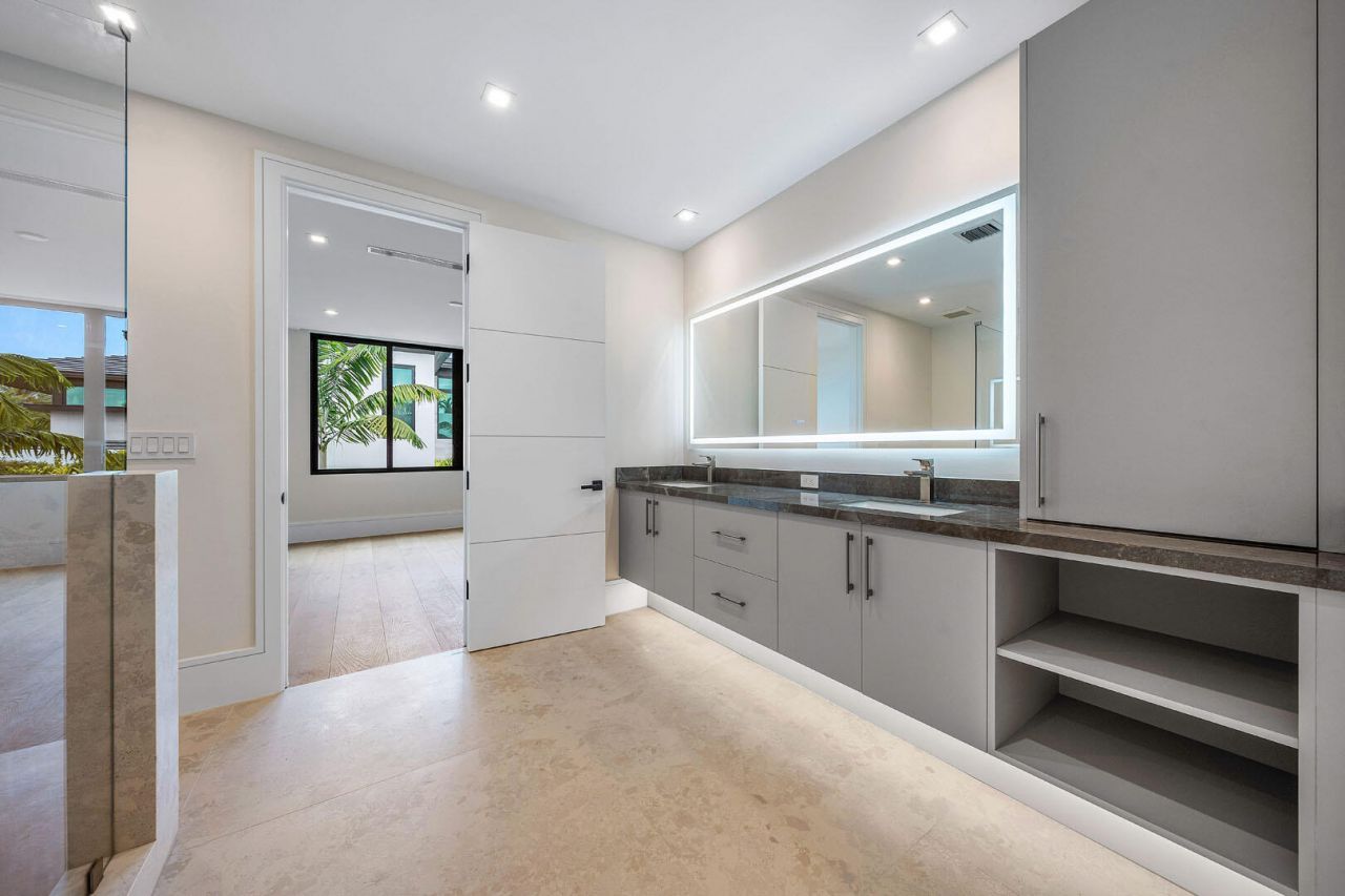 191 W Coconut Palm Road, Boca Raton, FL 33432 Photo