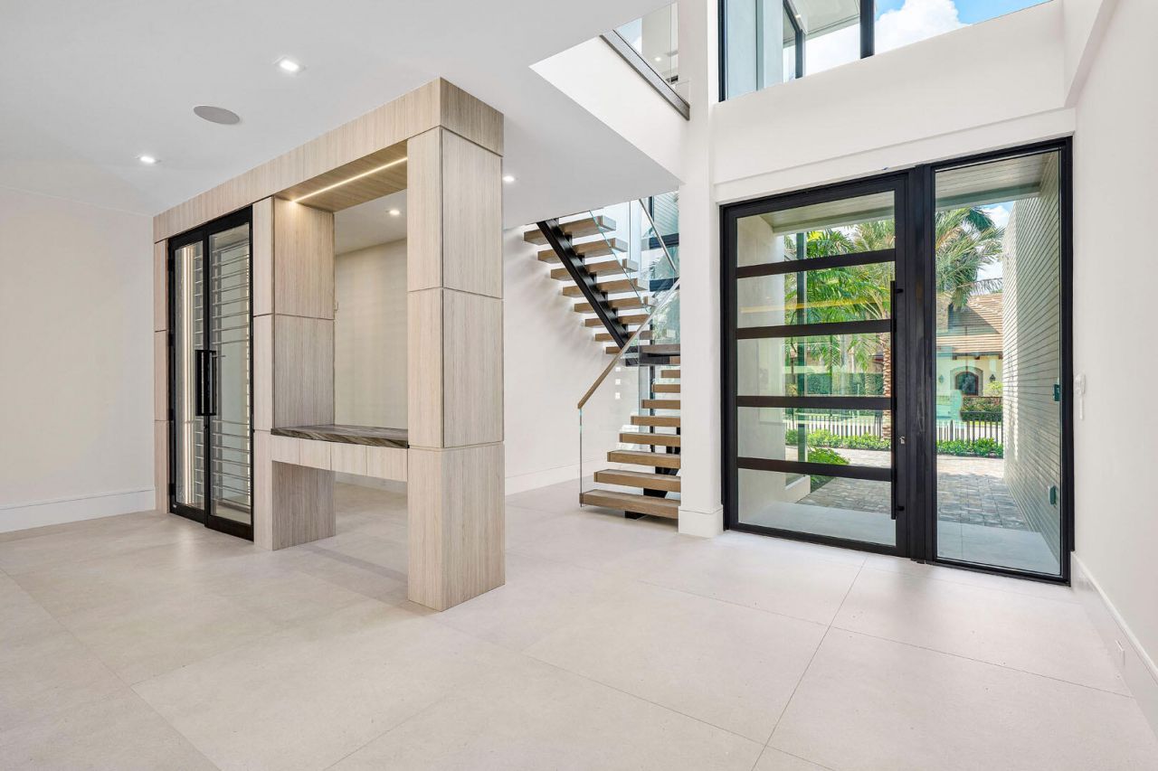 191 W Coconut Palm Road, Boca Raton, FL 33432 Photo