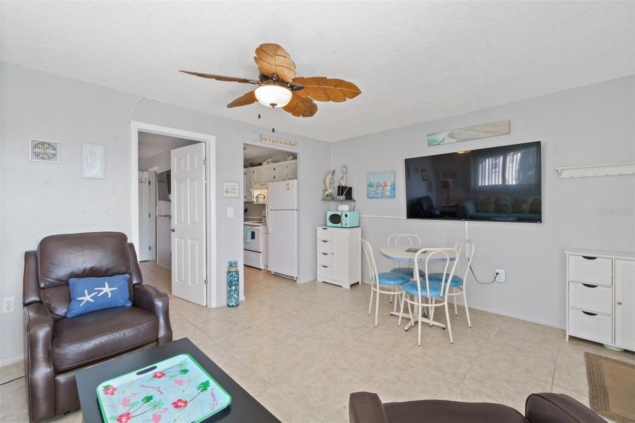 425 Harrison Avenue, Unit 6-2, Cape Canaveral, FL 32920 Photo