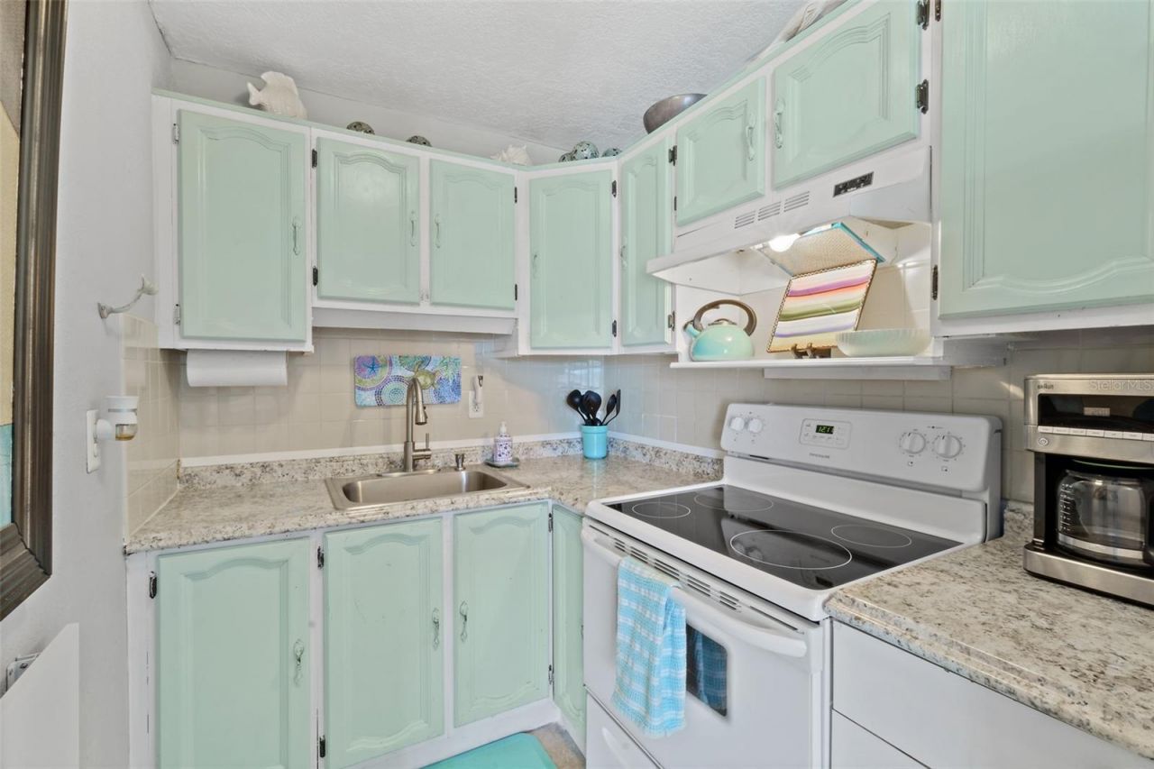 425 Harrison Avenue, Unit 6-2, Cape Canaveral, FL 32920 Photo