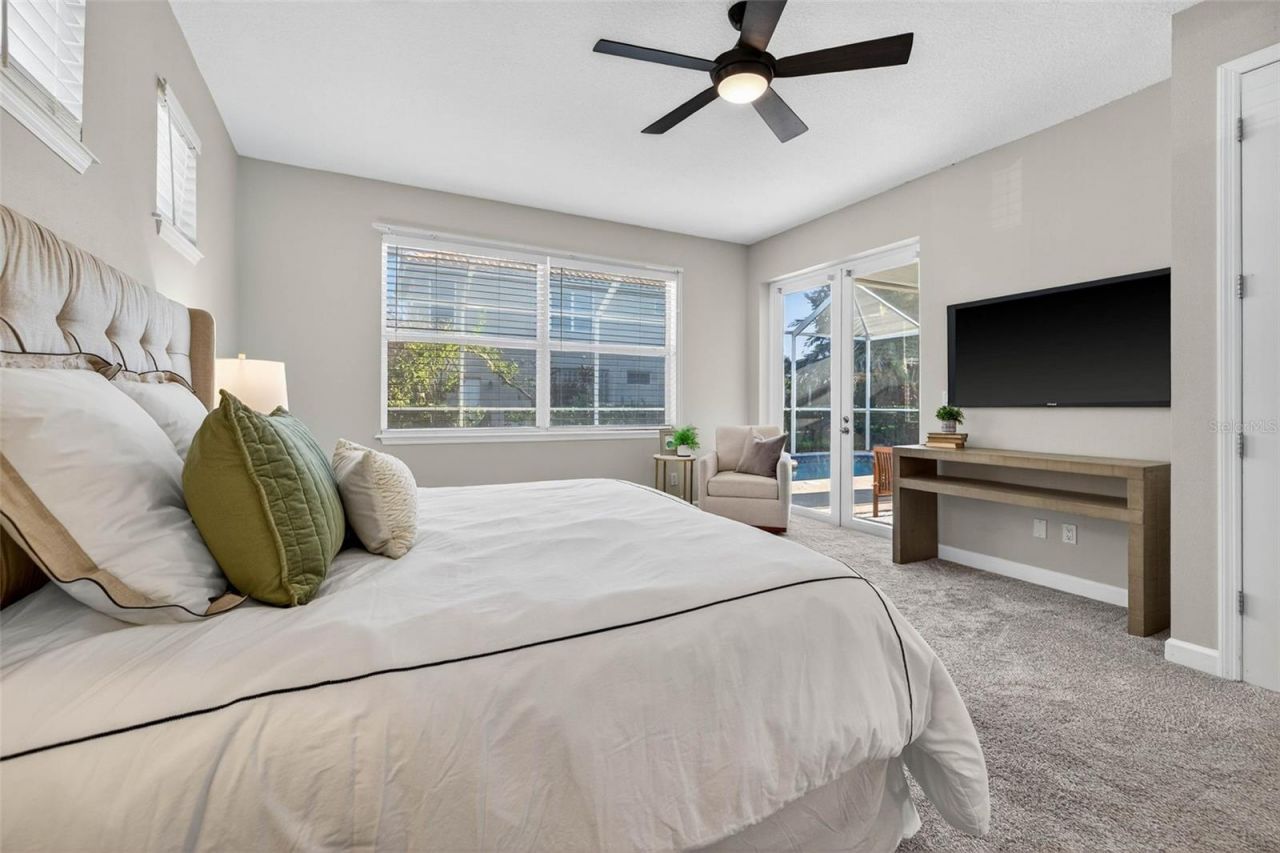 9997 Sago Point Drive, Seminole, FL 33777 Photo