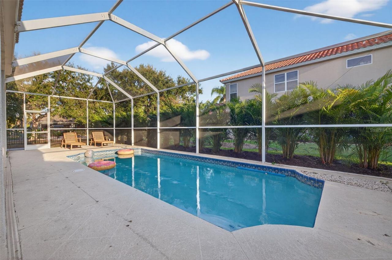 9997 Sago Point Drive, Seminole, FL 33777 Photo