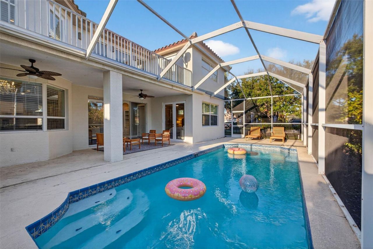 9997 Sago Point Drive, Seminole, FL 33777 Photo