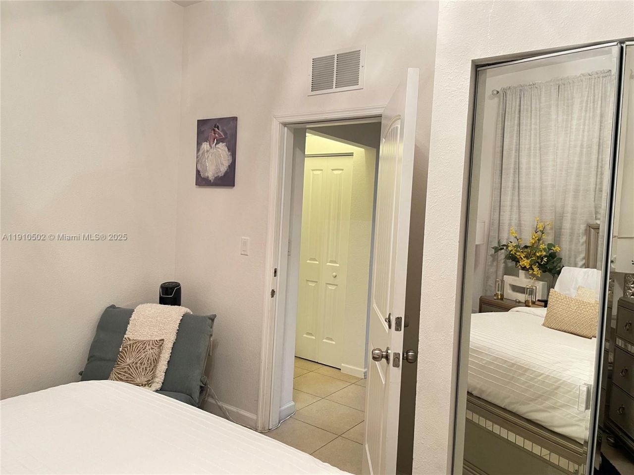 27563 SW 139th Psge, Unit #B, Homestead, FL 33032 Photo