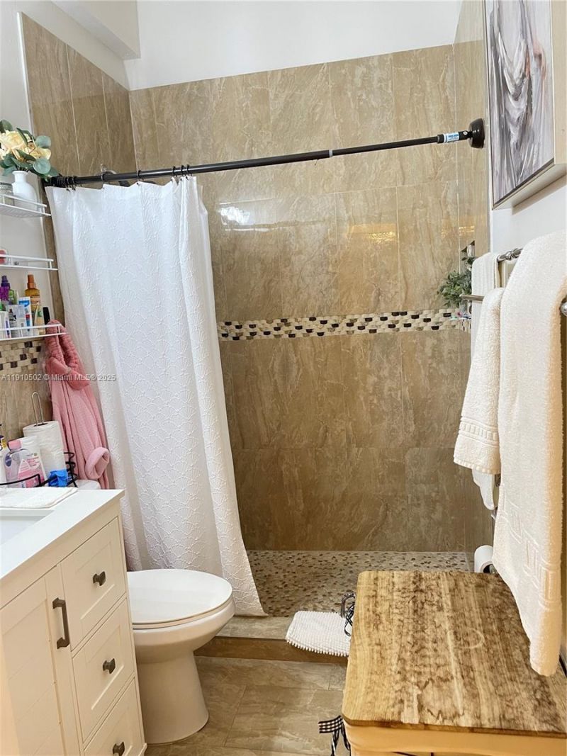 27563 SW 139th Psge, Unit #B, Homestead, FL 33032 Photo