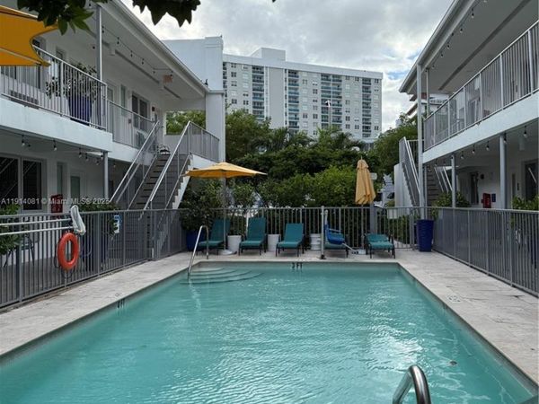 6755 Harding Ave, Unit 3, Miami Beach, FL 33141