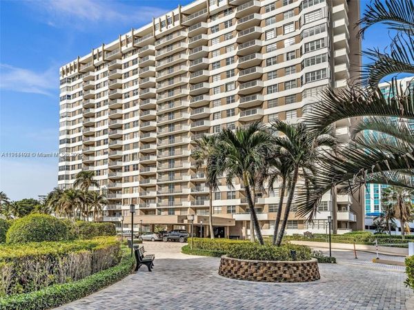 1965 S Ocean Dr, Unit 10 M, Hallandale Beach, FL 33009