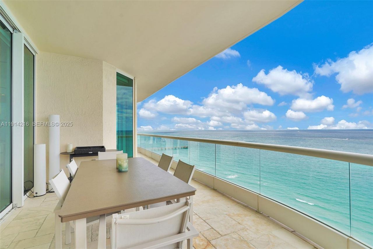 16047 Collins Ave, Unit 2102, Sunny Isles Beach, FL 33160 Photo