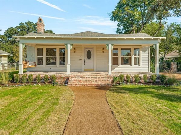 915 Cherry Street, Graham, TX 76450