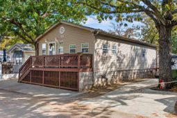 6001 South Kings Hwy. photo 4