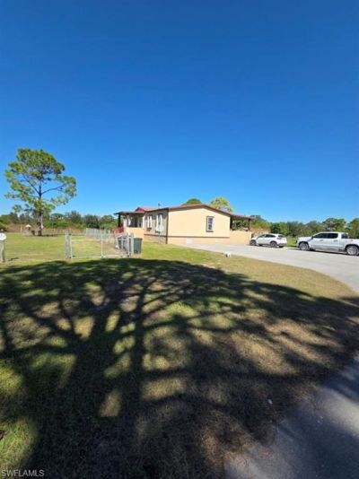 1860 Poinsettia Ave , Lehigh Acres, FL 33972 Photo