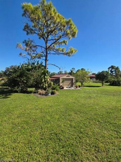 1860 Poinsettia Ave , Lehigh Acres, FL 33972 Photo