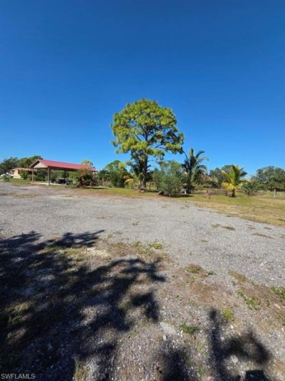 1860 Poinsettia Ave , Lehigh Acres, FL 33972 Photo