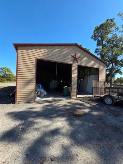 1860 Poinsettia Ave , Lehigh Acres, FL 33972 Photo