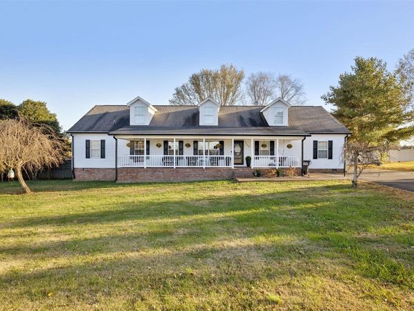 1155 Washington School Road, Scottsville, KY 42164