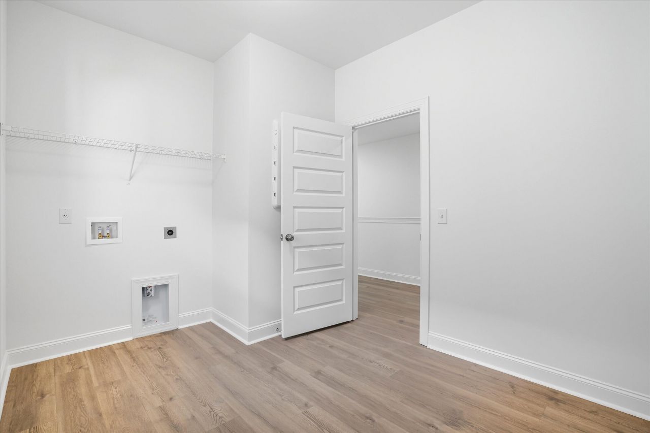 532-536 Hayes Park Boulevard Photo 28