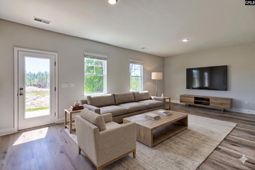 735 Old Stagecoach Road photo 4