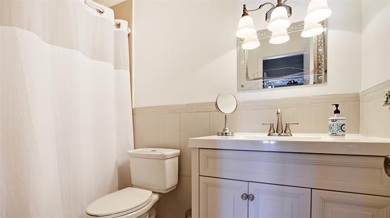 6263 NE 19th Avenue, Unit 923, Fort Lauderdale, FL 33308 Photo