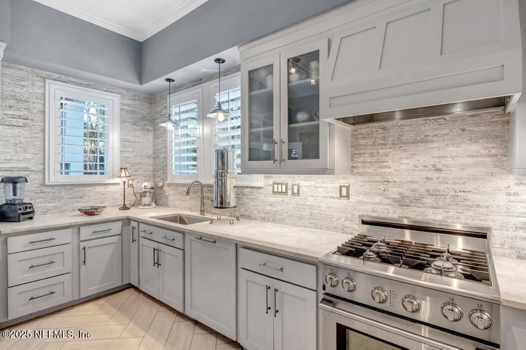 1880 Edgewood Avenue S, Jacksonville, FL 32205 Photo