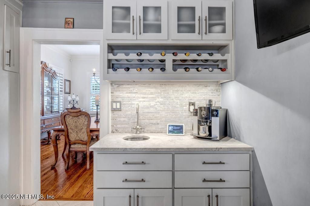 1880 Edgewood Avenue S, Jacksonville, FL 32205 Photo